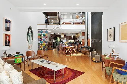 3033 India St #4 Photo 1
