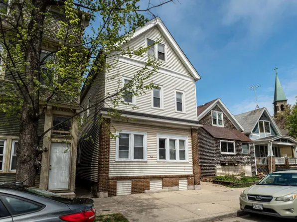 816 East Clarke STREET, Milwaukee, WI 53212
