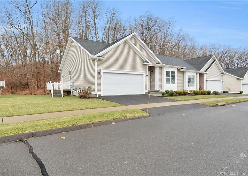 90 Apple Gate UNIT 81, Southington, CT 06489 Zillow