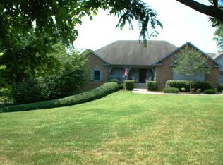 4703 Scenic Point Dr, Louisville, TN 37777