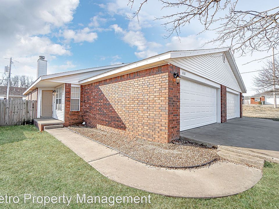 1st image of 818 E Rachel Ln