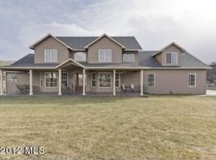 4911 Old Monitor Rd, Cashmere, WA 98815