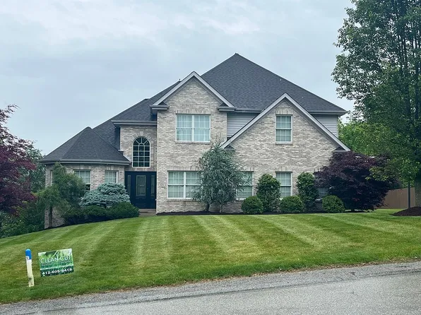 121 Golden Eagle Dr, Venetia, PA 15367