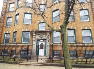 4016 S Calumet Ave, Chicago, IL 60653