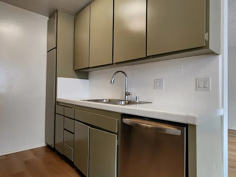 10138 Palms Blvd #6 — Photo 6