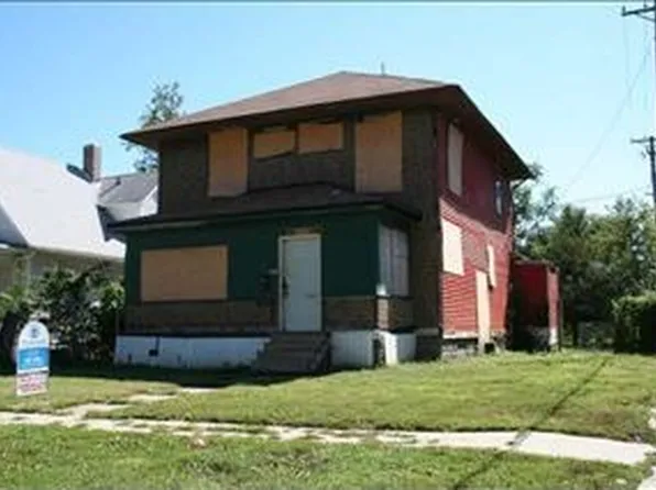 1481 Emmet St, Omaha, NE 68110