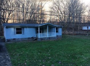 886 Gabe Rd, Clendenin, WV 25045