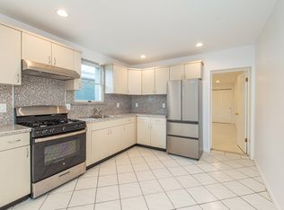 200 4th St #202, Fairview, NJ 07022