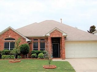 8609 Joshua Ct, North Richland Hills, TX 76182