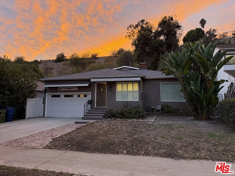 3 bed, 2.0 bath, 1546 sqft, $5,250 — Photo 1