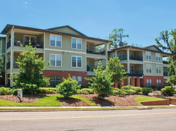 1257 SW 9TH ROAD #208, GAINESVILLE, FL 32601