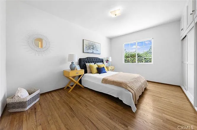 1003 Langley Way — Photo 34