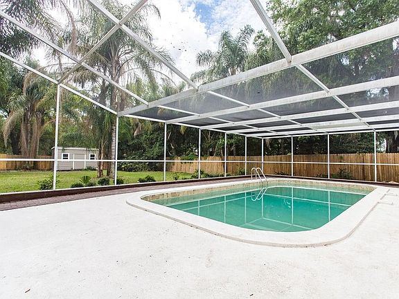 2nd image of 5005 Puritan Rd