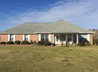 42 Mill Rd, Columbus, MS 39702