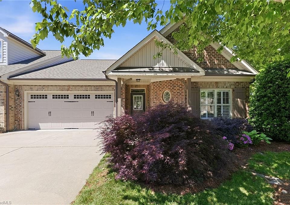 1st image of 23 Liberty Square Cir