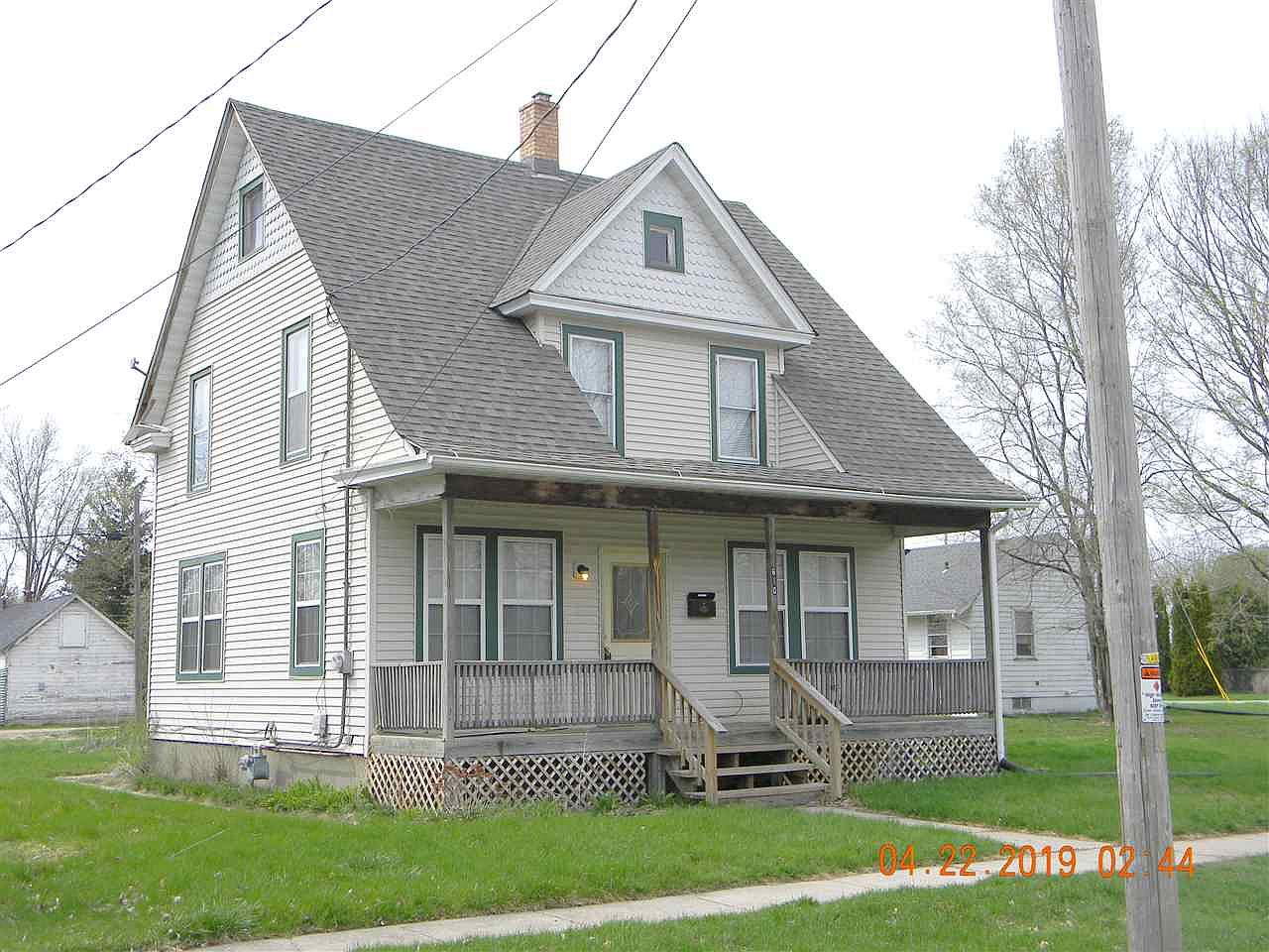 610 Fairview Ave, South Beloit, IL 61080 Zillow