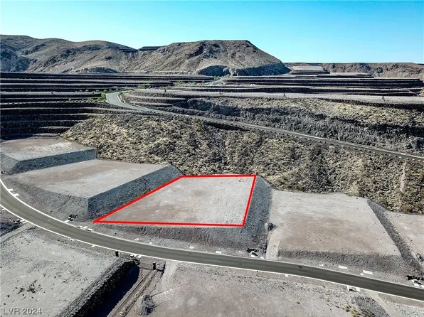 7 Horseshoe Rock Ct, Henderson, NV 89012