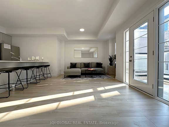 3rd image of 1655 Palmers Sawmill Rd #1008