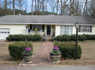 203 Brook Dr, St matthews, SC 29135