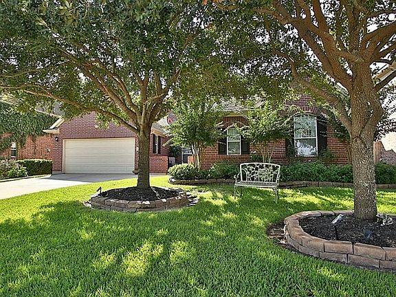 2nd image of 8110 Crescent Knolls Dr