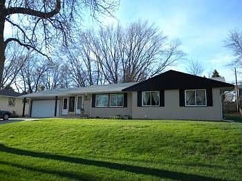 1st image of 2447 Elm Dr