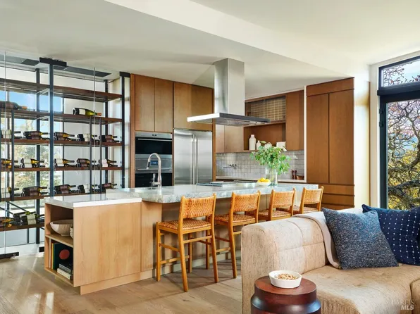 100 Sagebrush Ct, Healdsburg, CA 95448