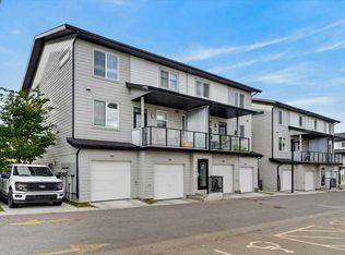 235 W Redstone Walk NE #204, Calgary, AB T3N1M6