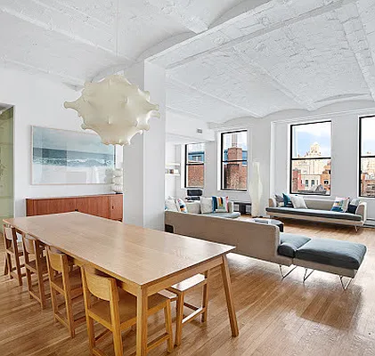 Rented by Compass | media 23