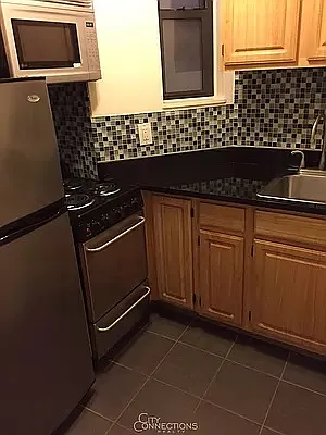 Rented by City Connections Realty | media 6