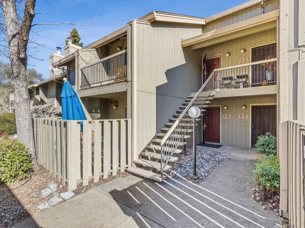 13041 Lincoln Way APT 123, Auburn, CA 95603