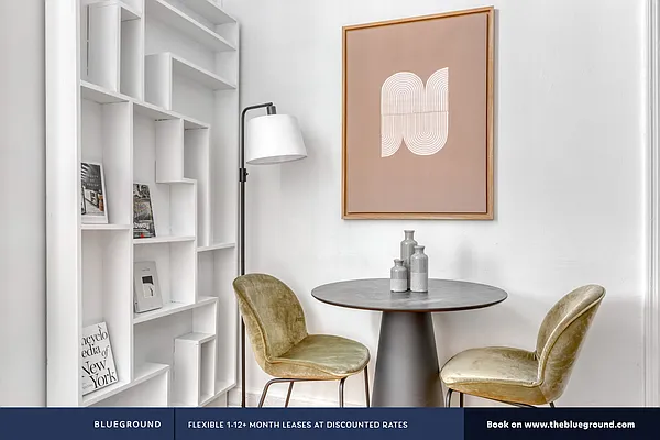 Rented by The Blueground | media 4