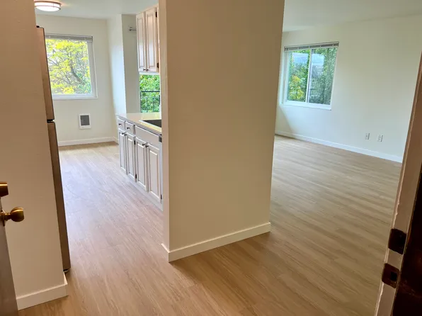 1416 NW 63rd St #2A, Seattle, WA 98107