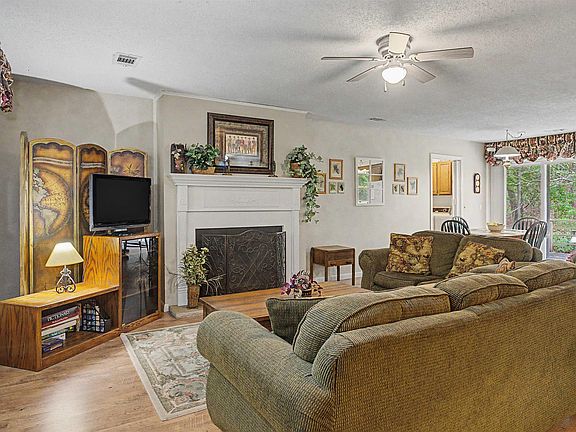 5th image of 90 Santistaban Way
