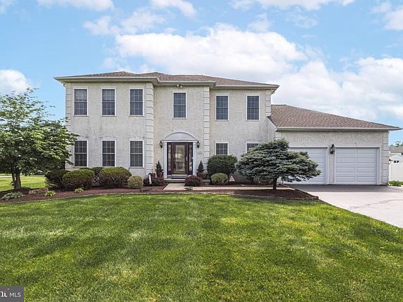2nd image of 1021 Bartram Ln