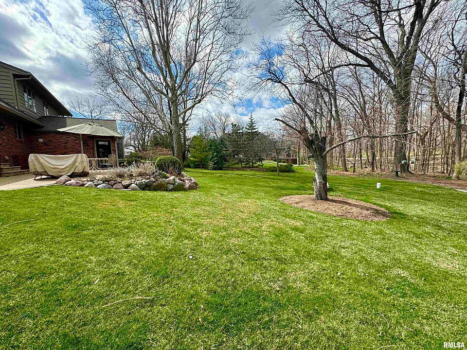 8111 N Crab Orchard Ct, Peoria, IL 61615 Zillow