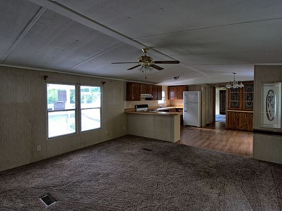 3rd image of 512 Preakness Ct