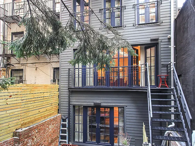 206 E 20th St #TE — Photo 3