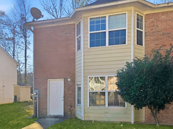 5539 Pineridge Ct, Forest Park, GA 30297