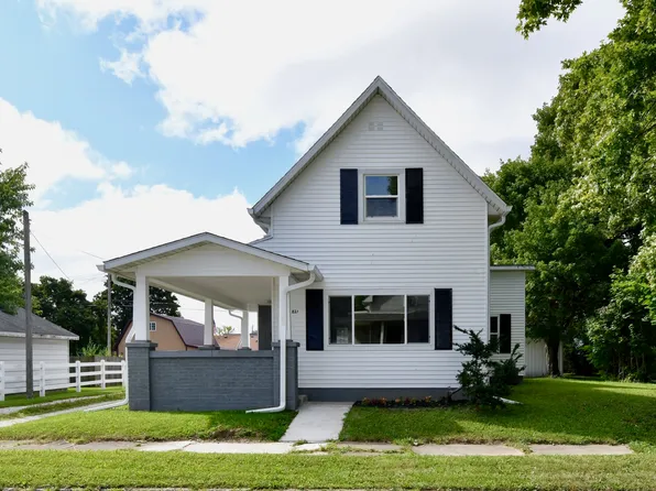 1821 N D St, Elwood, IN 46036