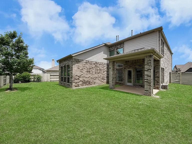 4218 Bald Cypress Ct — Photo 32