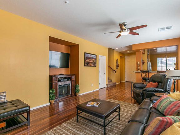 5th image of 30567 N 73rd Ave