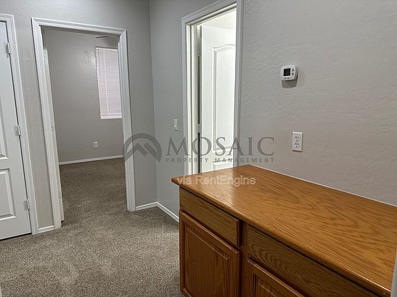 3rd image of 121 W Birchwood Pl