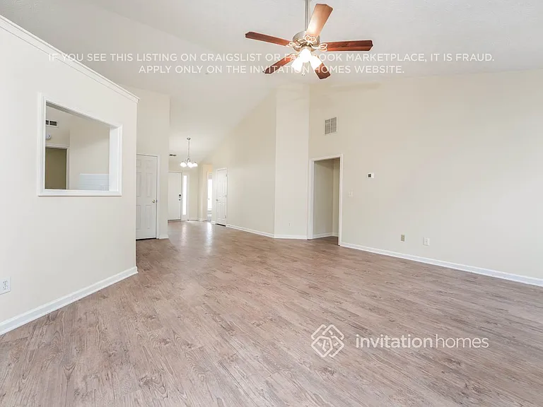 1429 Fall River Dr — Photo 5