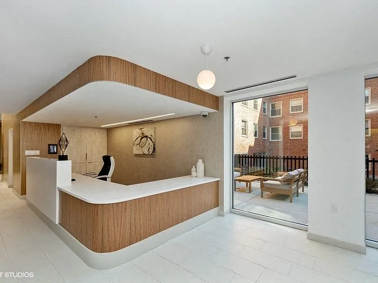 Carver and Slowe Apartments — Photo 36