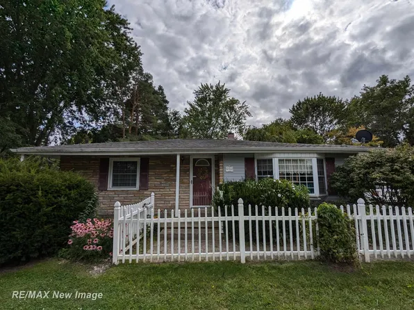 6260 Forest St, Bridgeport, MI 48722