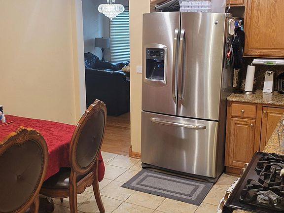 5th image of 9245 N Courtland Dr #1