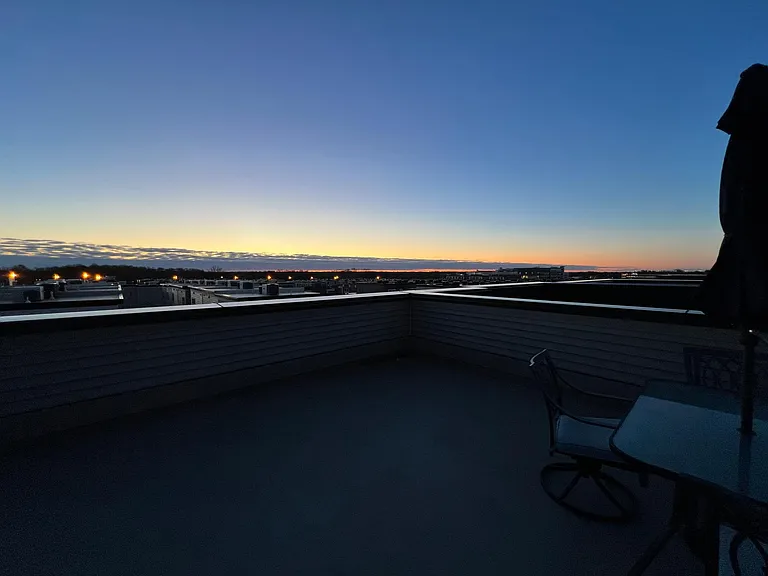You will always have a breathtaking view of the sunrise and sunset!