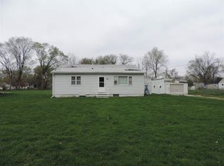 1814 Robin Rd, Waterloo, IA 50701