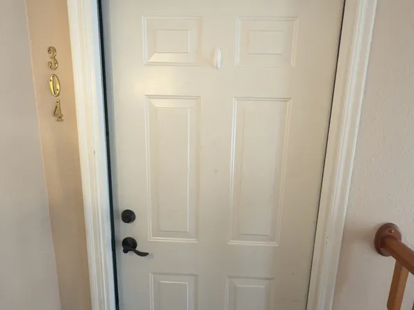 1616 Ashley Ct APT 304, Florence, KY 41042