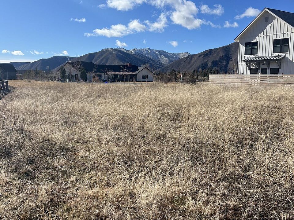 1st image of 1541 Appaloosa Rd